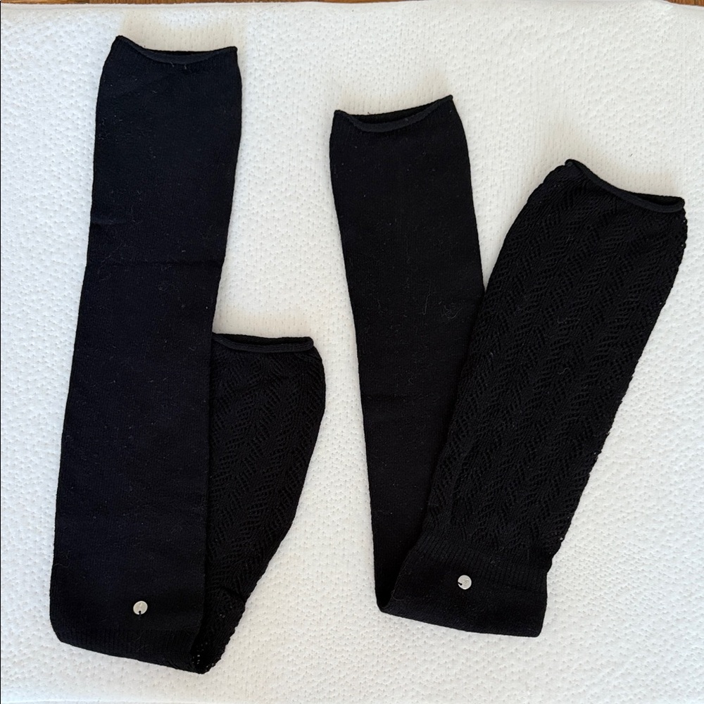 Toesox Thigh-High Textured Leg Warmers - Black (Open Heel)
